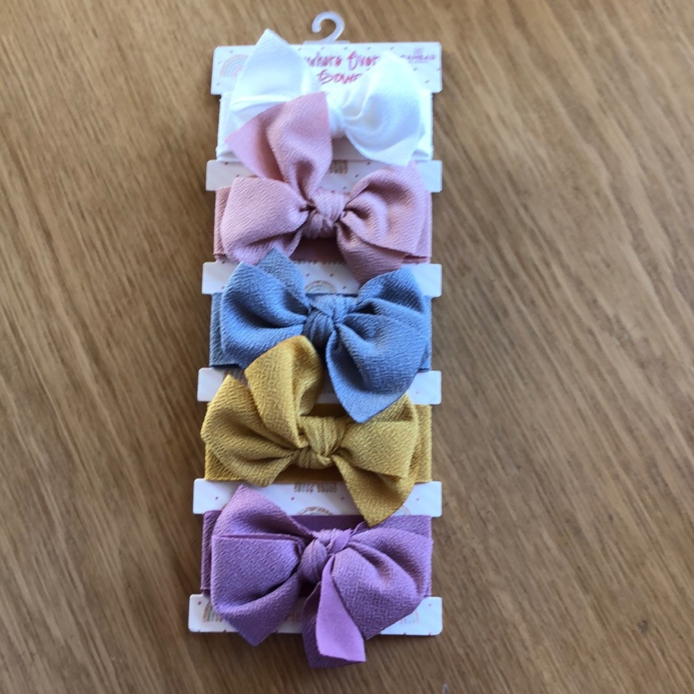 NWT Danbar 5 headband set